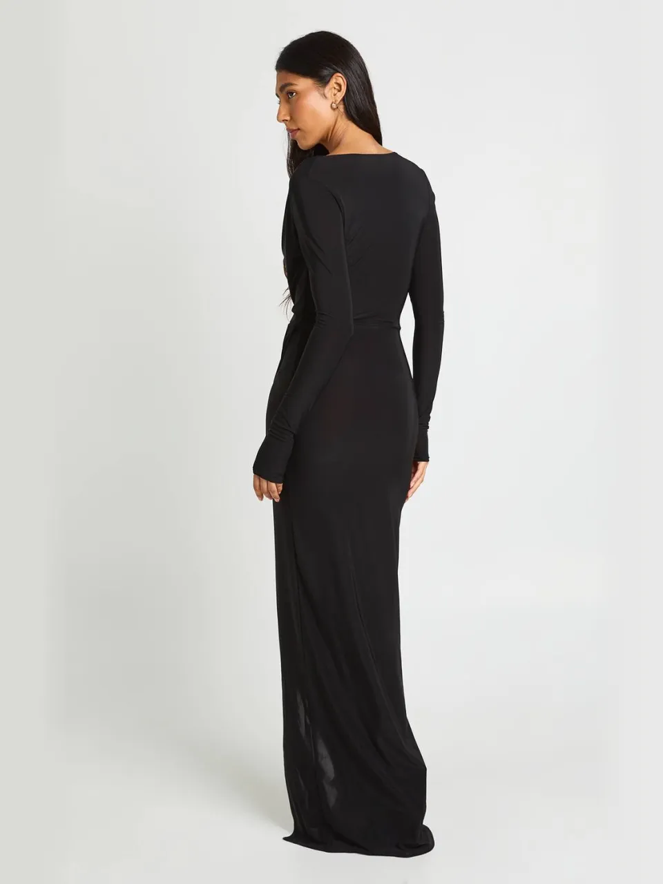 boohoo Dames Lange Slinky Geplooid Wikkel Maxi Jurk Met Lange Mouwen zwart, foto 2