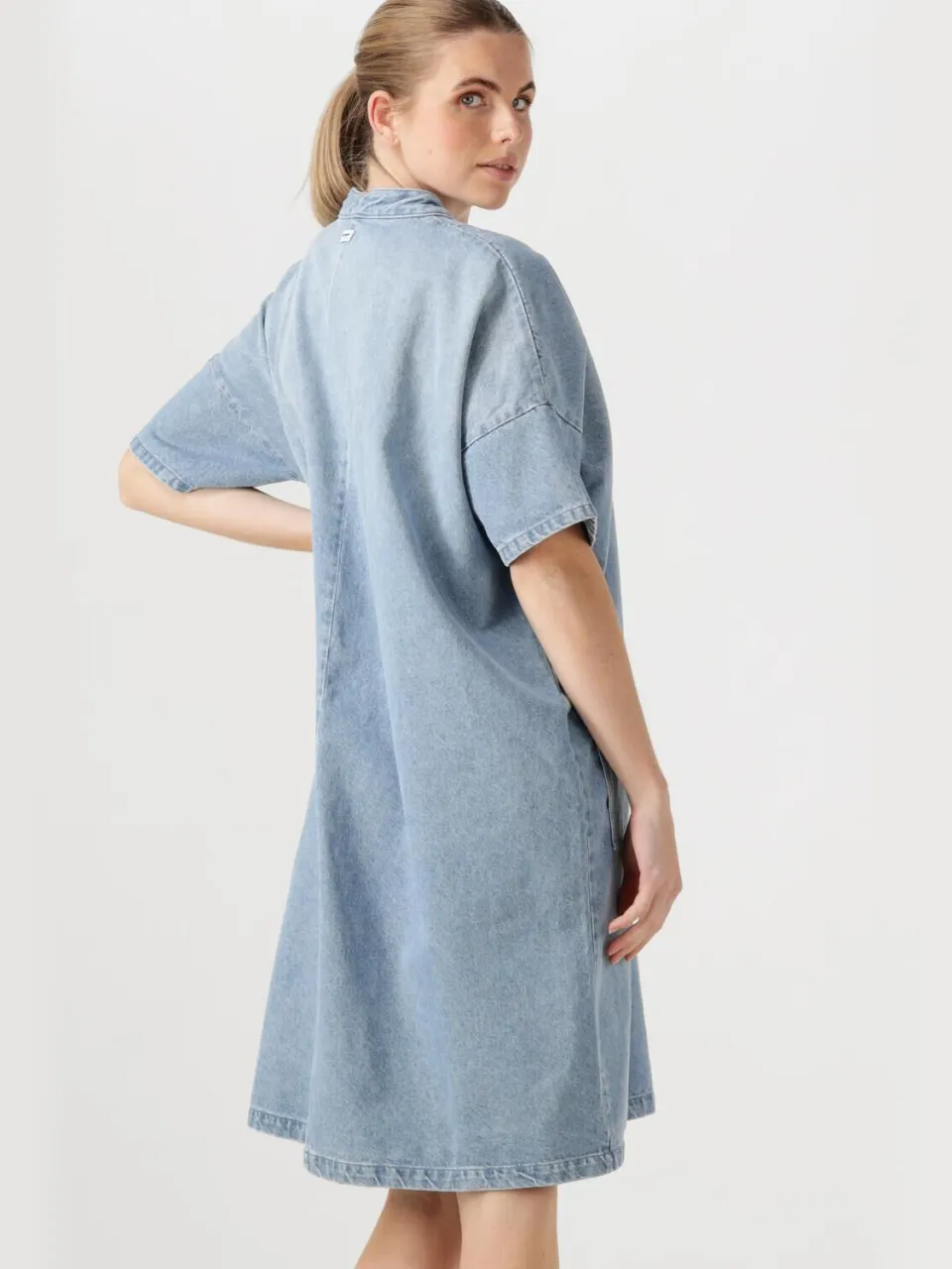 Penn & Ink Dames Jurken Dress - Lichtblauw, foto 2