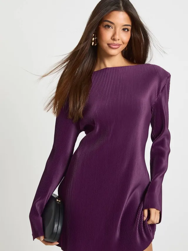 boohoo Dames Plisse mini-jurk met uitlopende mouwen Pruim
