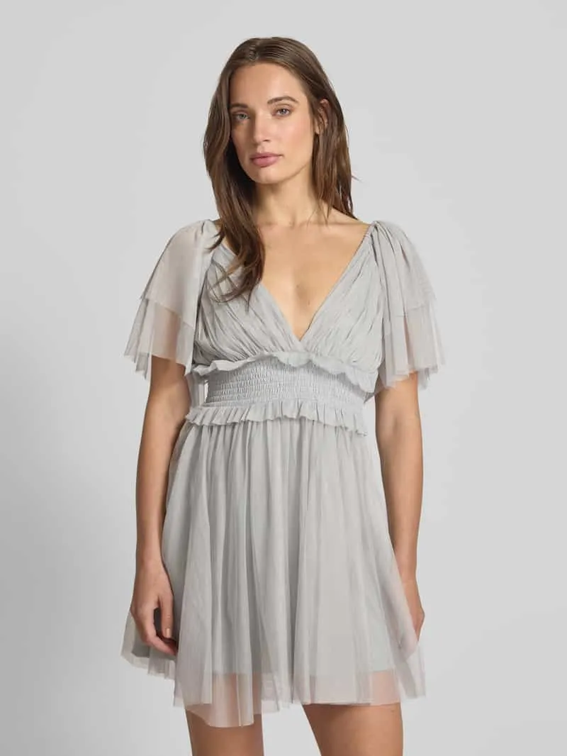Lace & Beads Cocktailjurk met V-hals en tailleband Groen