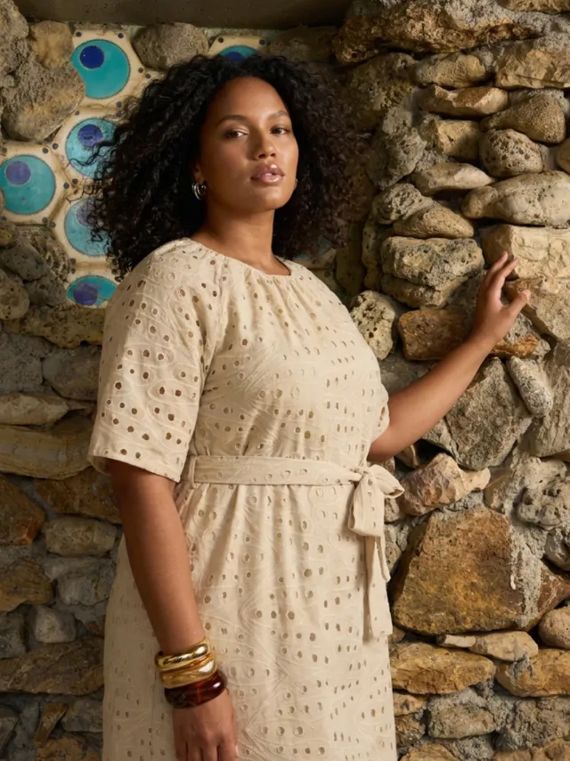 Trendyol Curve Dames Beige Bloemen Kort / Mini Kort Casual A-lijn Grote maten Jurk