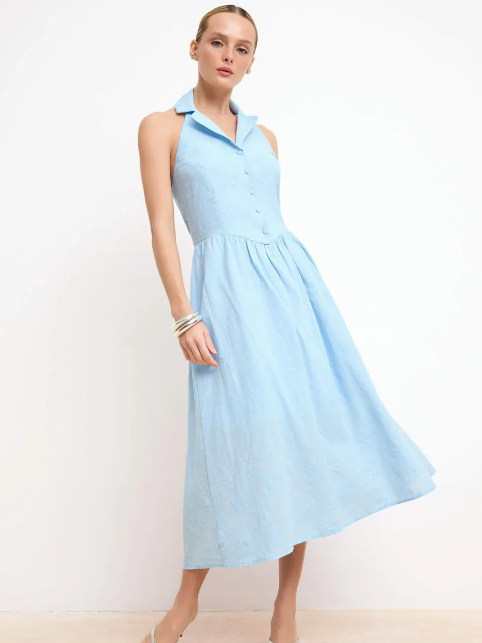 Trendyol TRENDYOLMİLLA Dames Blauw Effen Midi Mouwloos Casual Skater Jurken