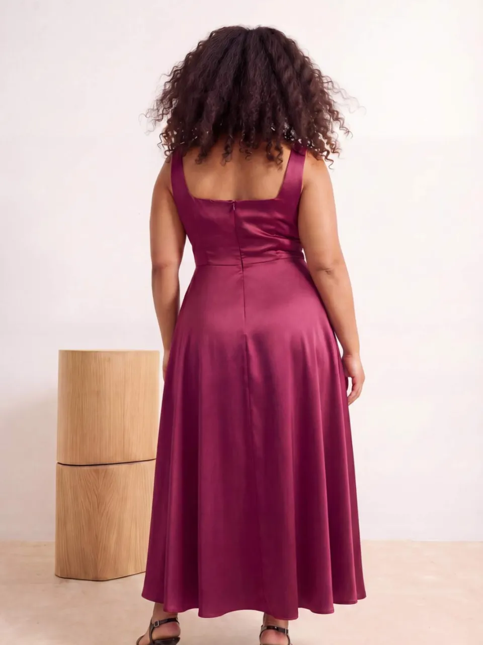 Trendyol Curve Dames Roze Effen Midi Mouwloos Stijlvol/Avond Bodycon Grote maten Jurk, foto 2