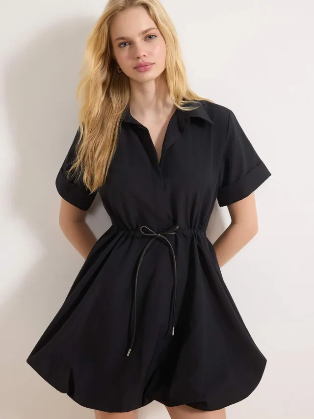 Trendyol TRENDYOLMİLLA Dames Zwart Effen Kort / Mini Kort Casual Skater Jurken