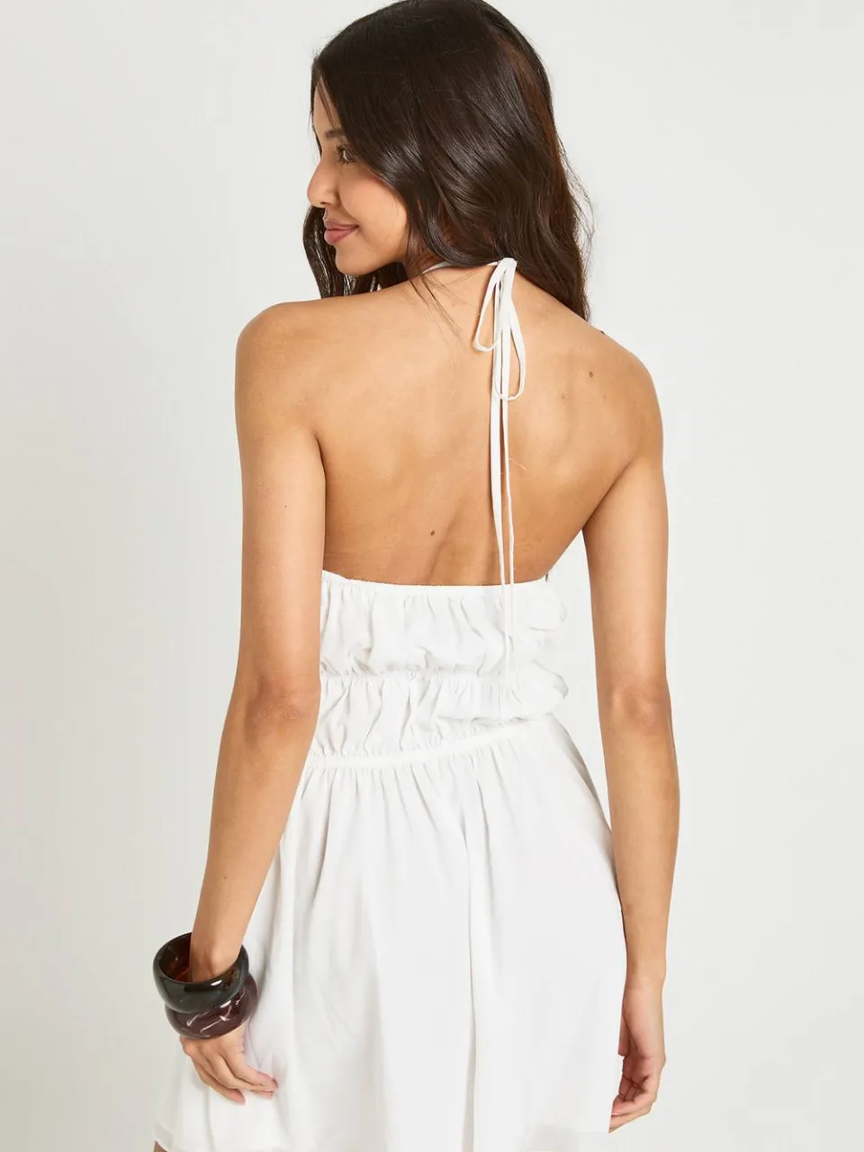 boohoo Dames Chiffon Mini-jurk Met Halternek En Shirring ivoor, foto 3