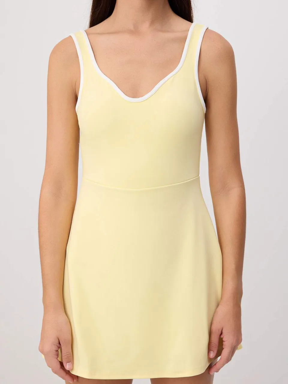 Trendyol TRENDYOLMİLLA Dames Geel Colorblock Kort / Mini Mouwloos Sportkleding A-lijn Jurken, foto 2