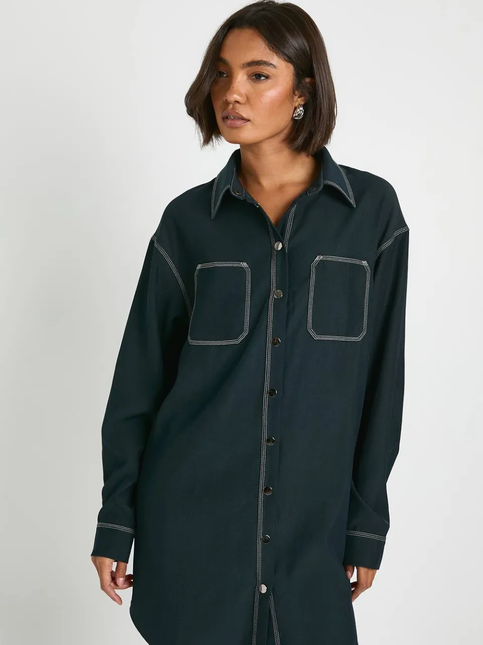 boohoo Dames Lange oversized overhemdjurk marineblauw, foto 3