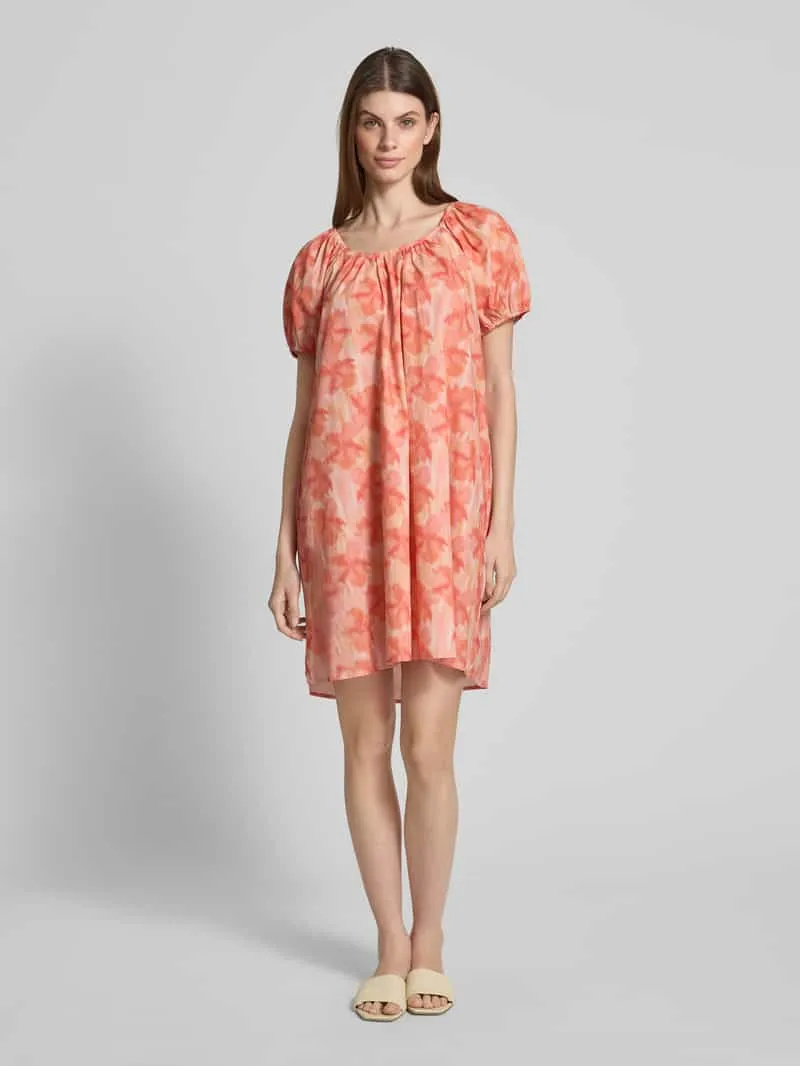 MoVeS Mini-jurk met ronde hals, model 'Kenna' roze, foto 3