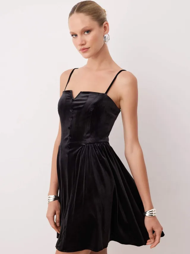 Trendyol TRENDYOLMİLLA Dames Zwart Effen Kort / Mini Mouwloos Stijlvol/Avond Skater Jurken