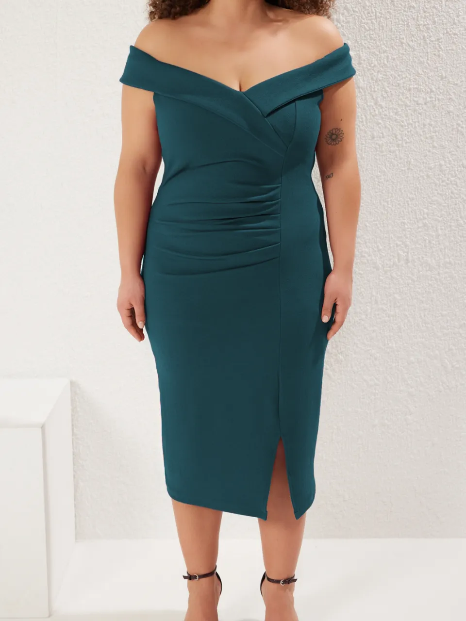 Trendyol Curve Dames Groen Effen Kort / Mini Mouwloos Stijlvol/Avond Bodycon Grote maten Jurk, foto 2