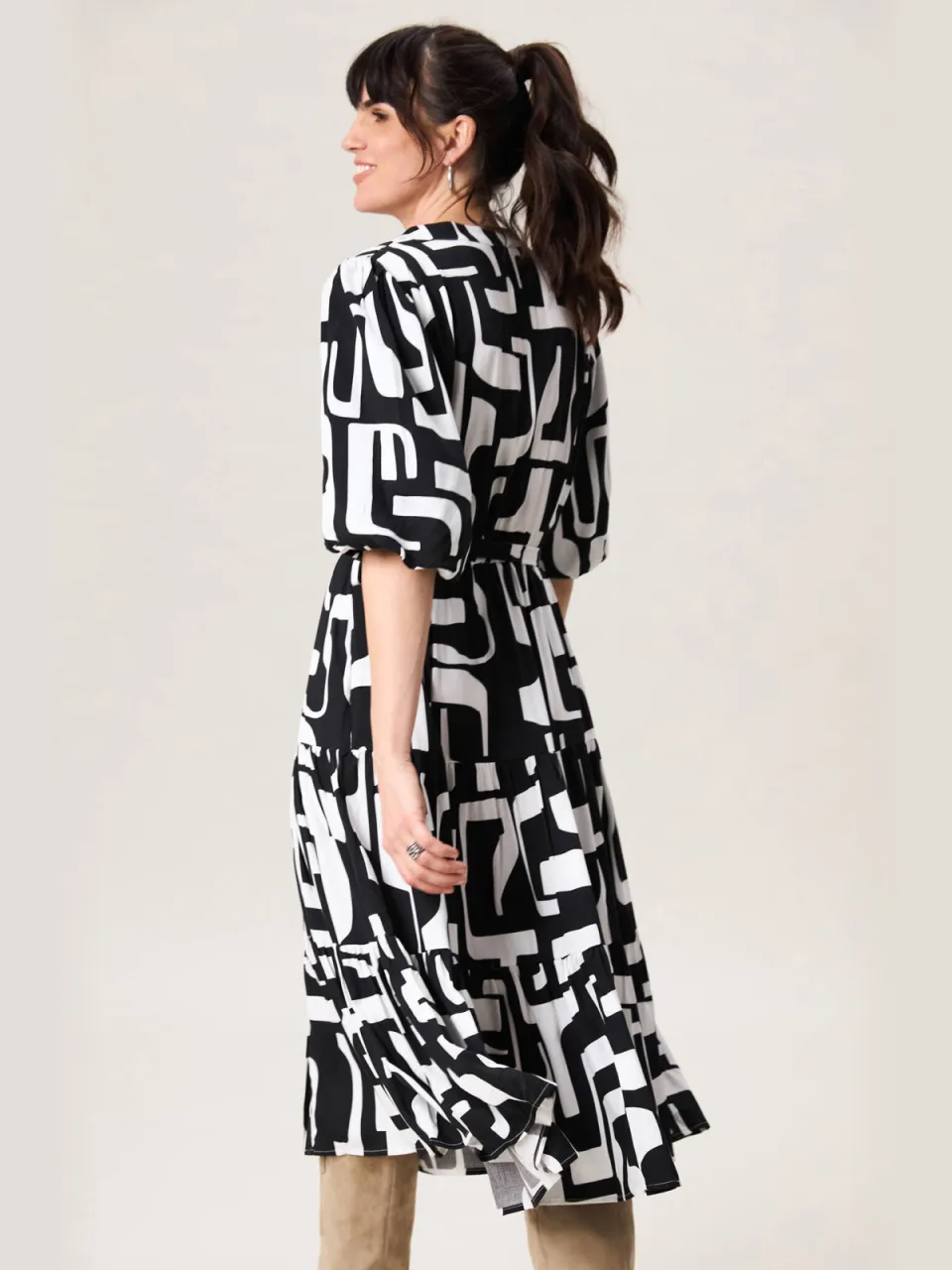 Miss Etam midi jurk zwart, foto 4