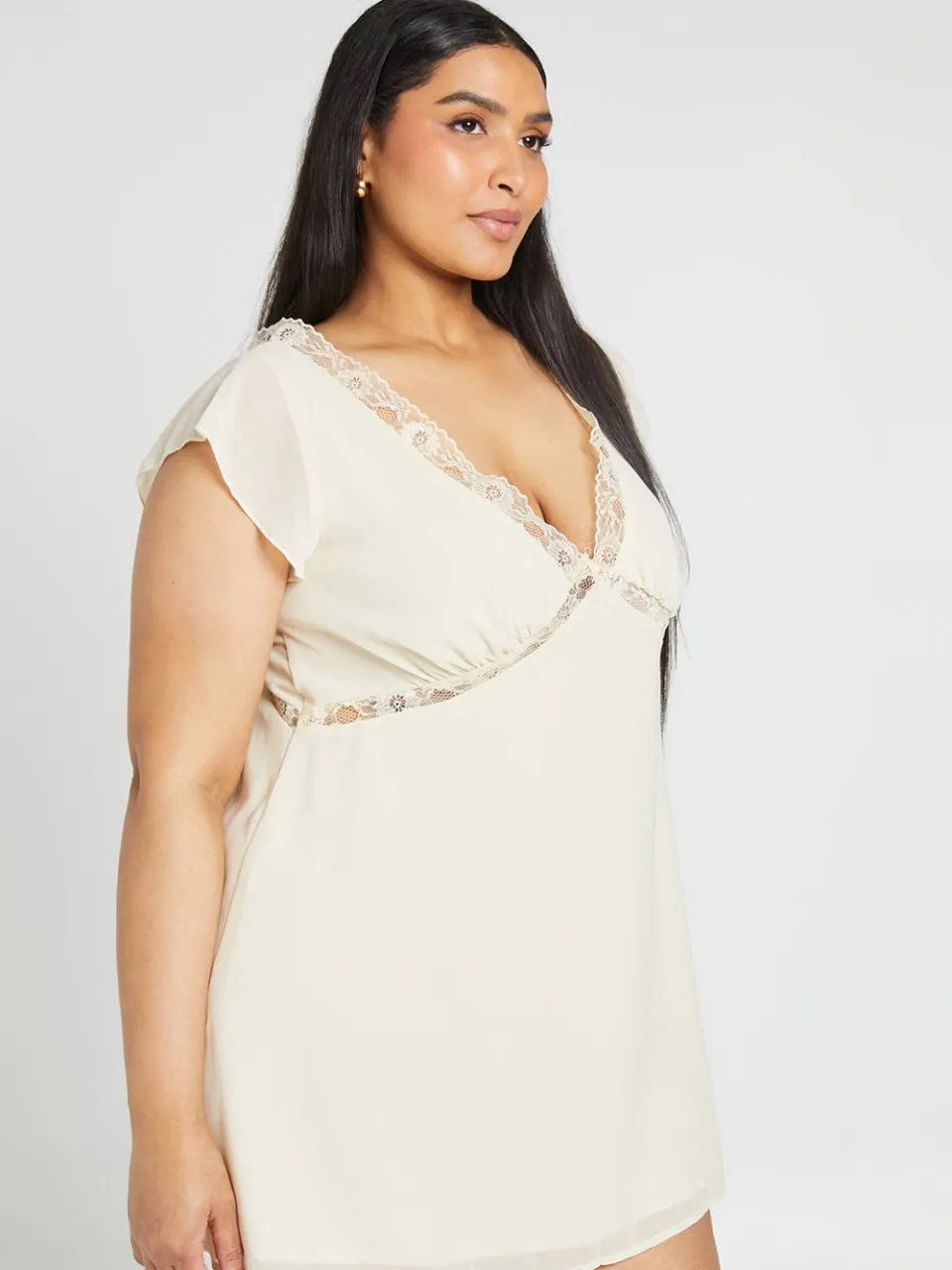 boohoo Dames Plus Mouwkapje Kanten Afwerking Rechte Jurk crème, foto 3