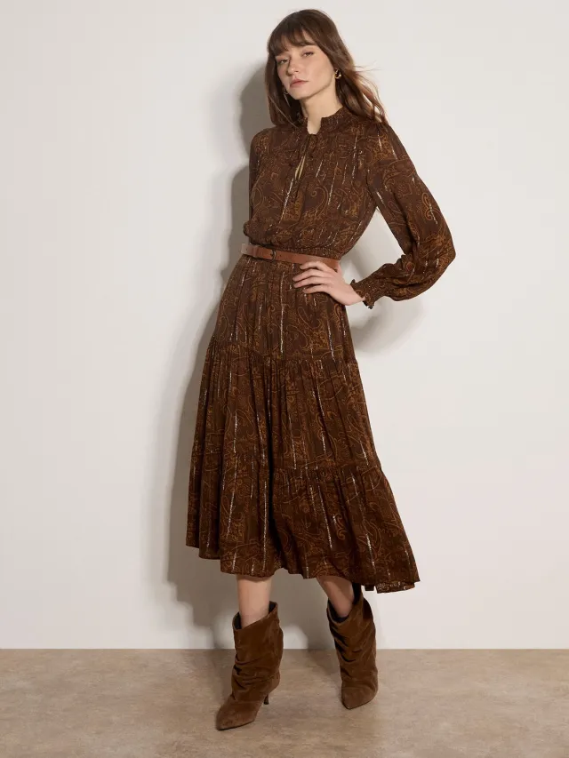 Apricot Midi-jurk met lagen in metallic paisley-glans bruin