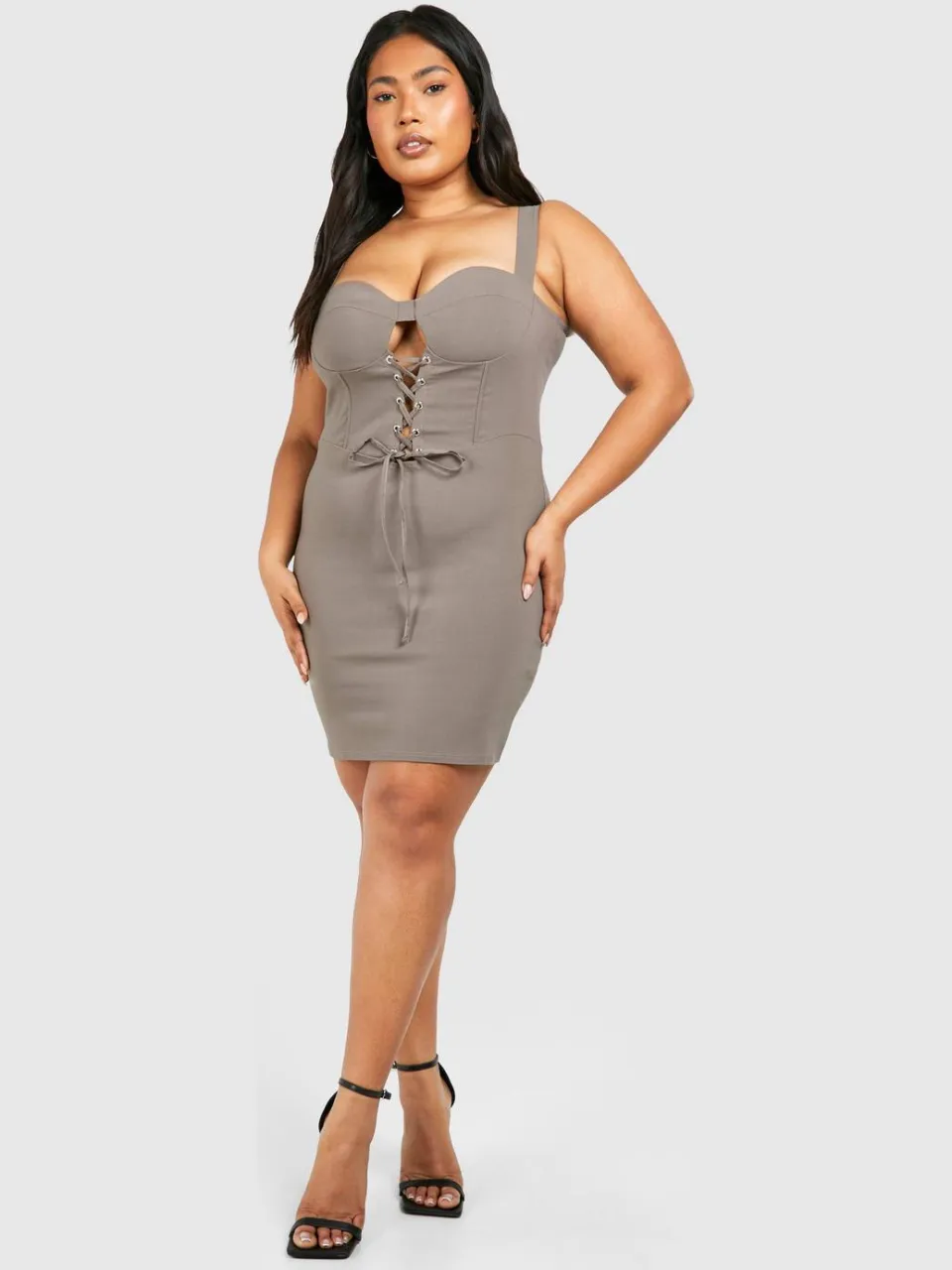 boohoo Dames Plus Bengaline Met Veters Bodycon Jurk taupe, foto 2