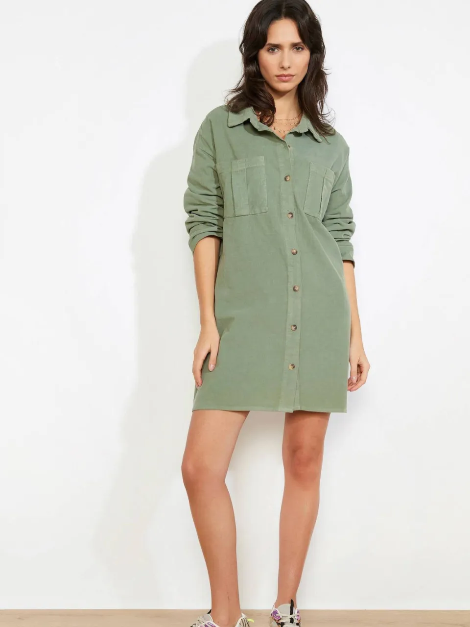 LOLALIZA corduroy blousejurk kaki, foto 4
