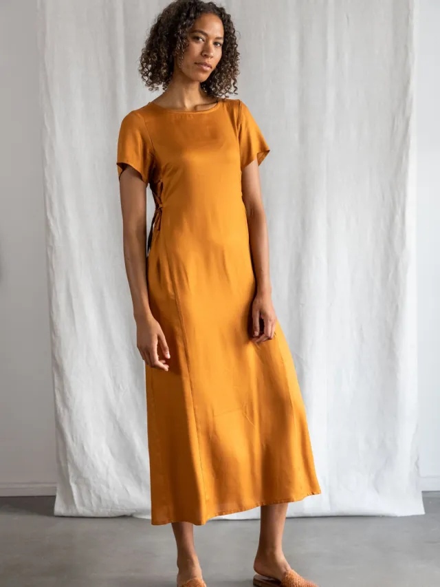 Jyoti - Fair Works dames vegan Jurk Ishani Koper Donkeroranje
