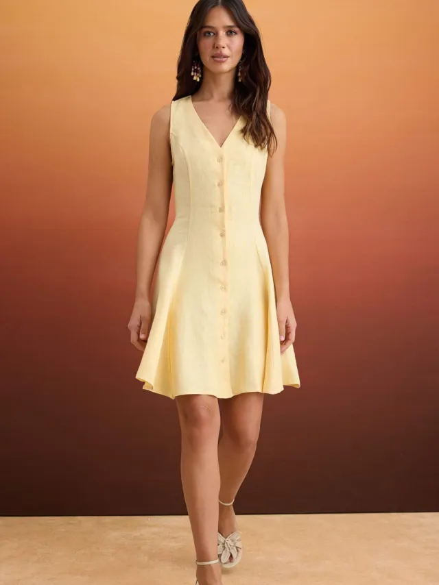 Trendyol TRENDYOLMİLLA Dames Geel Effen Kort / Mini Mouwloos Blousejurk Jurken