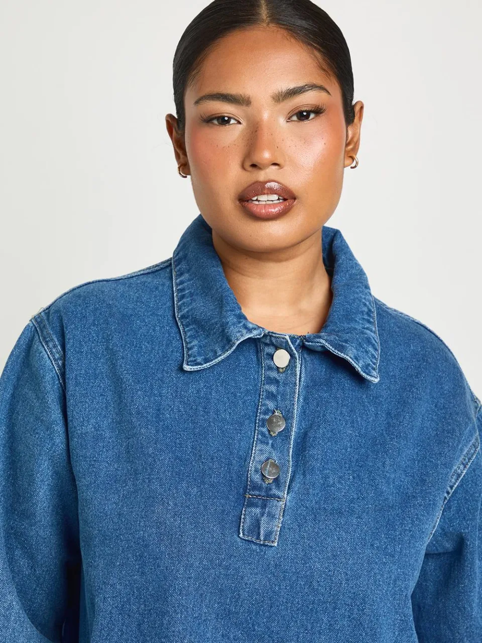 boohoo Dames Plus Denim Jurk Met Lange Mouwen, foto 2