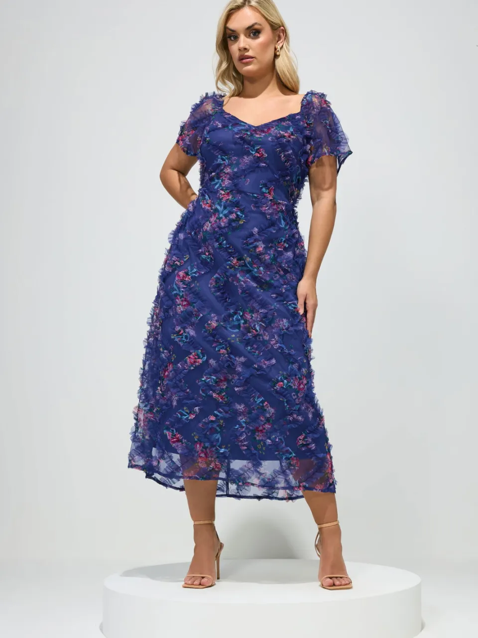 Yours London Marineblauwe Jurk Met Bloemenprint, Chevronpatroon En Ruches, foto 3