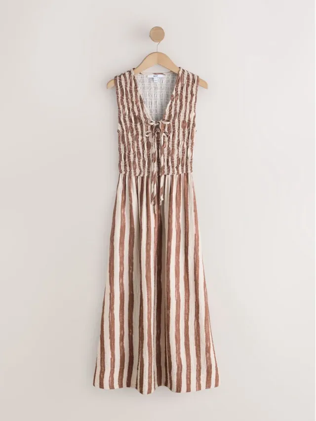 Next Dames - Maxi-jurk met gerimpeld lijfje en strik - Bruin Chocolate Brown/Cream Stripe