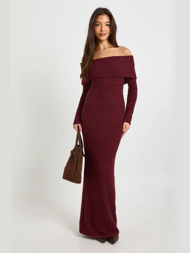 boohoo Dames Getextureerde Deep Bardot Maxi Jurk Bordeaux Rood