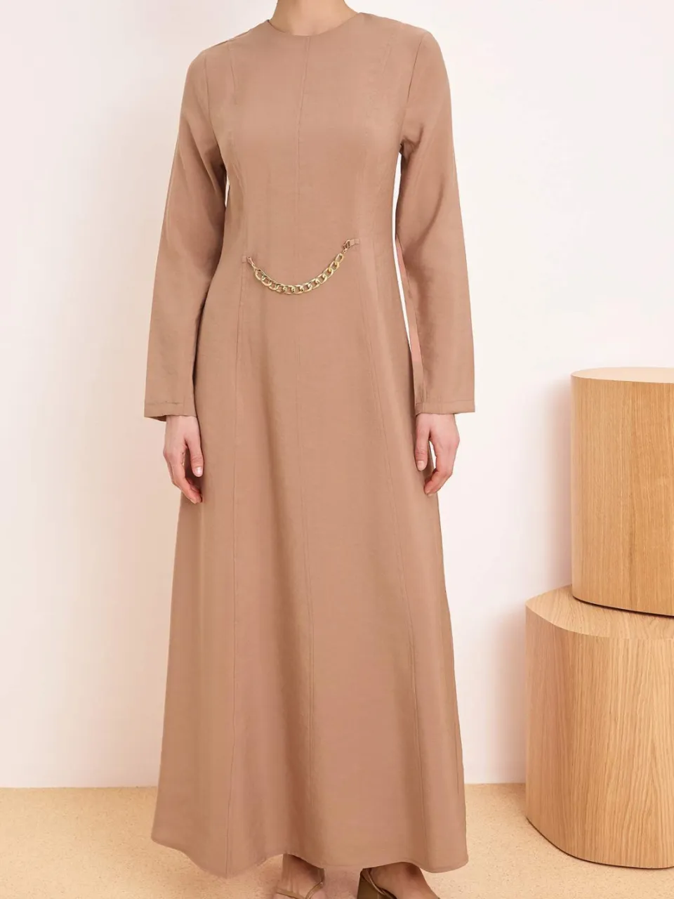 Turkishsouq Bruine platte maxi-jurk voor dames, lange casual/dagelijkse A-lijn jurk met hijab, foto 2