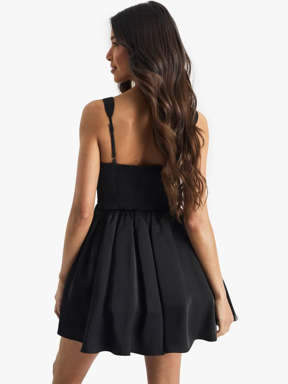 boohoo Dames Premium Gerafelde Cup Volume Mini-Jurk zwart, foto 2