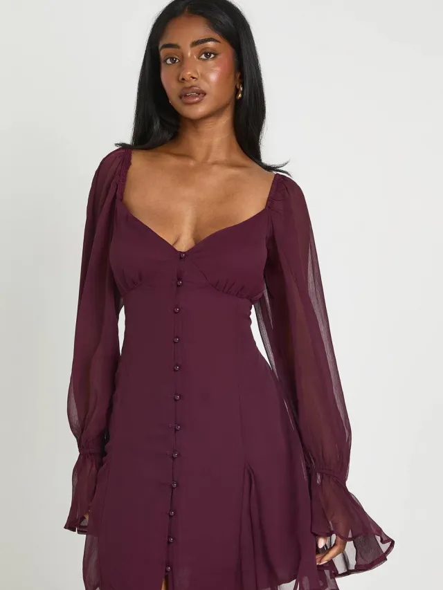 boohoo Dames Mini-jurk Van Gestructureerde Chiffon Met Godet Zoom Pruim