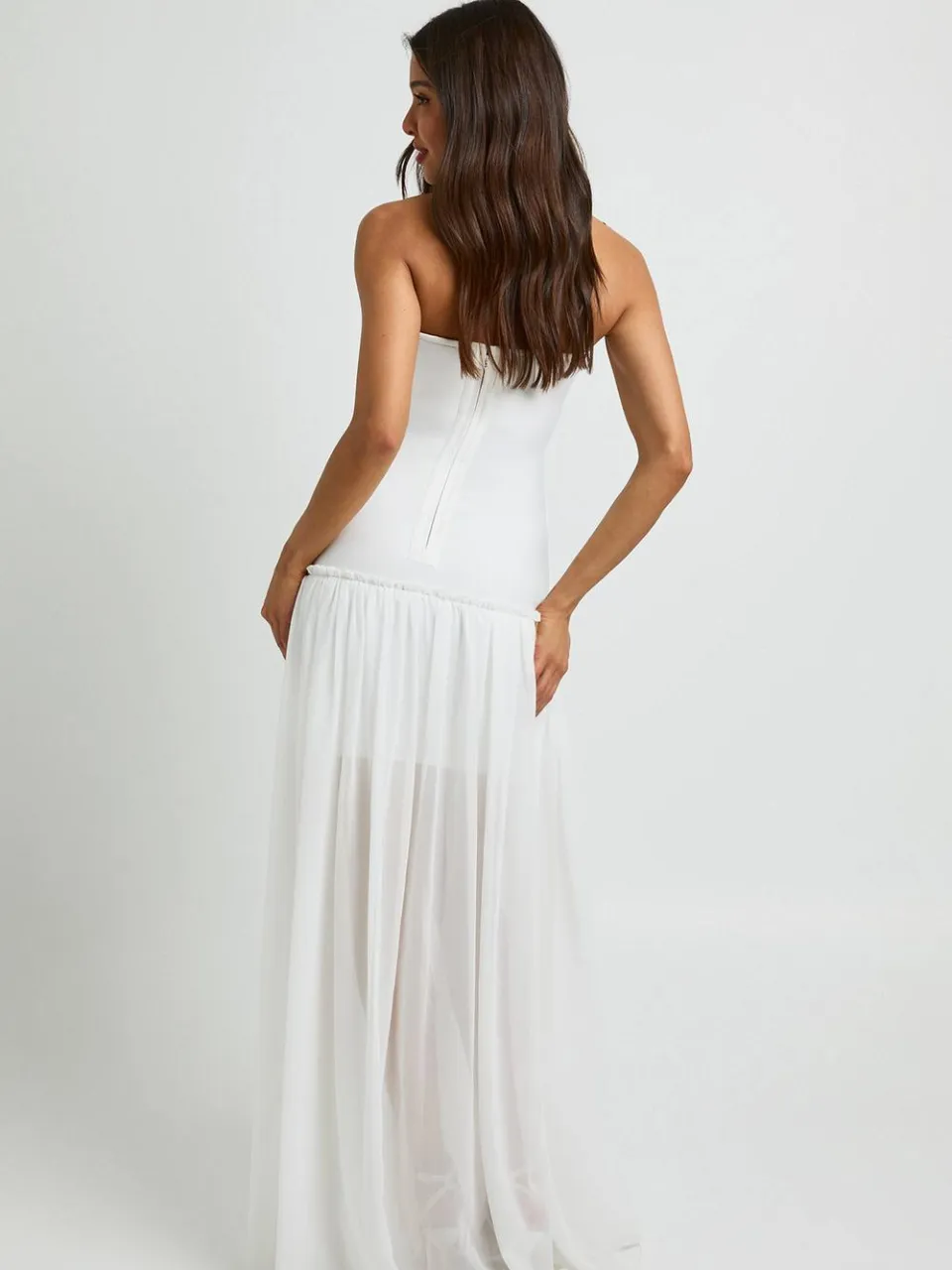 boohoo Dames Premium Bandage Bandeau Maxi Jurk ivoor, foto 3