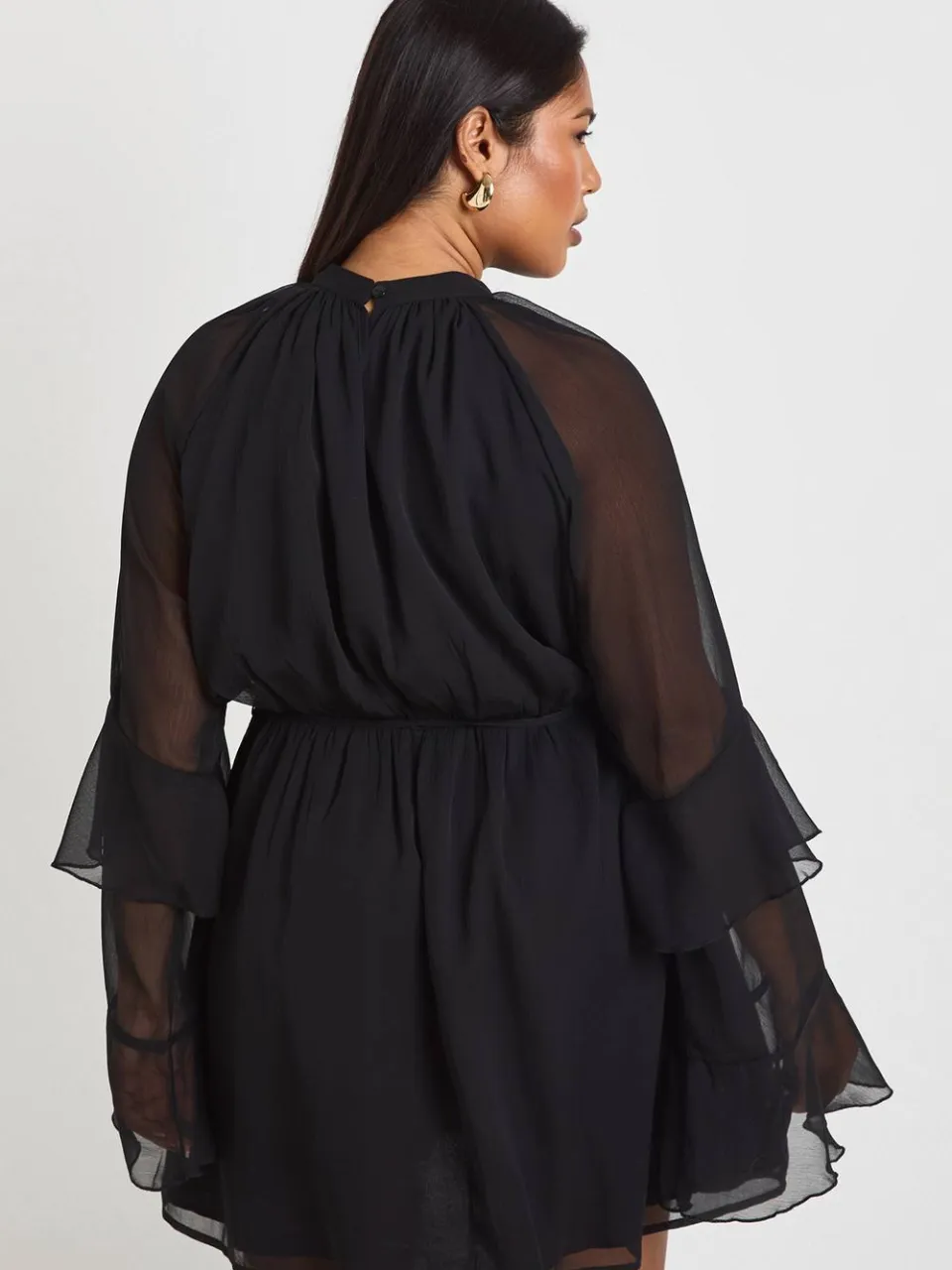 boohoo Dames Plus Chiffon Jurk Met Uitlopende Mouwen In Skater Stijl zwart, foto 2