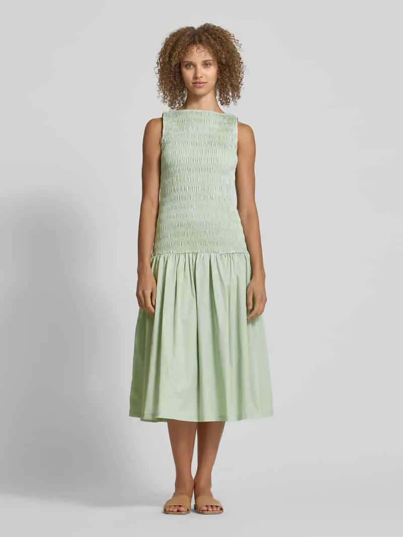 Amy Lynn Cocktailjurk met smokdetails, model 'Skye' Mintgroen