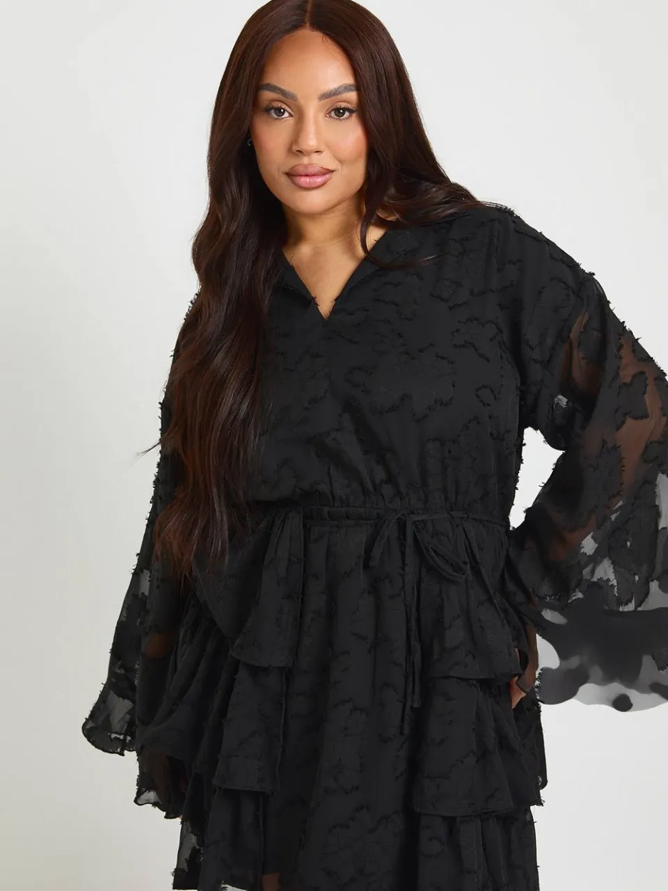 boohoo Dames Plus Burnout Chiffon Ruches Skater Jurk zwart, foto 3