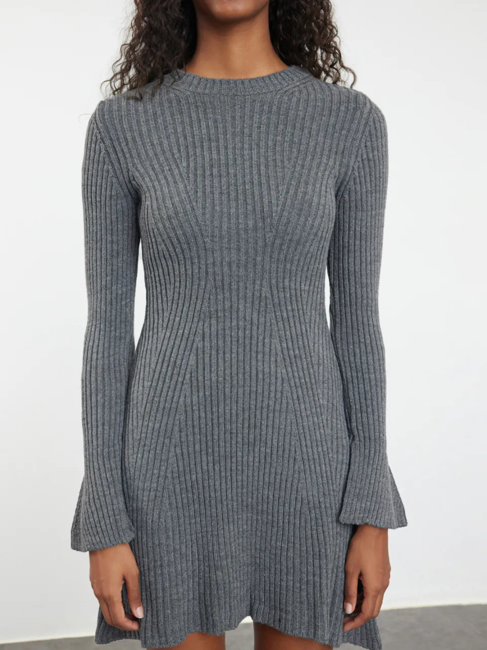 Trendyol TRENDYOLMİLLA Dames Grijs Effen Extra Kort / Super Mini Lang Casual A-lijn Jurken, foto 2