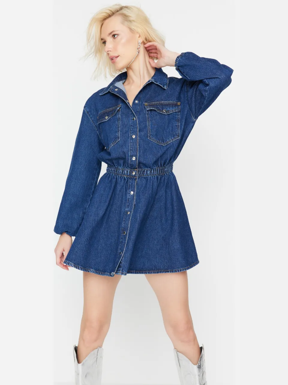 Trendyol TRENDYOLMİLLA Dames Donkerblauw Effen Kort / Mini Lang Stijlvol/Avond Skater Jurken Marineblauw/Blauw