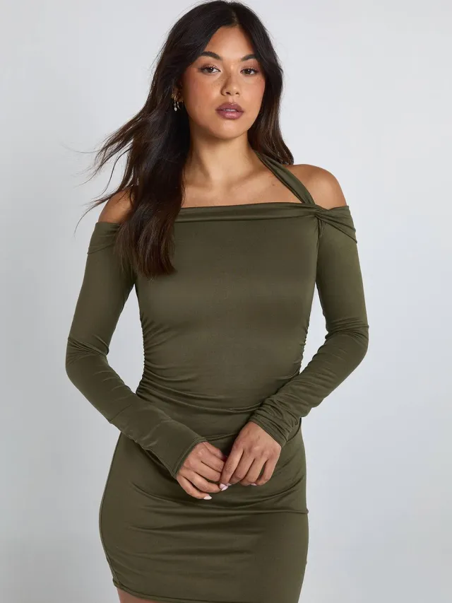 boohoo Dames Halternek Bardot Mini-jurk met lange mouwen Olijf