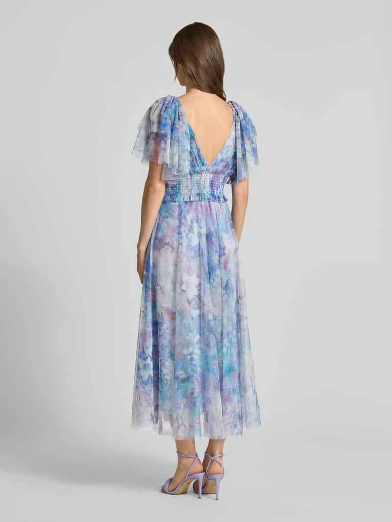 Lace & Beads cocktailjurk met smokdetails en V-hals blauw, foto 3