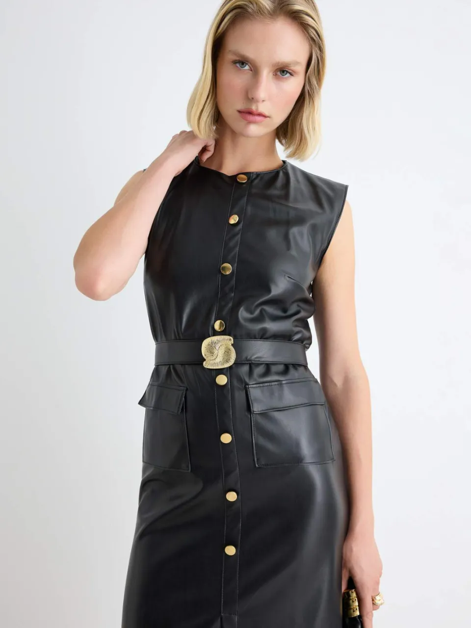 Trendyol TRENDYOLMİLLA Dames Zwart Effen Midi Mouwloos Bodycon Jurken, foto 2